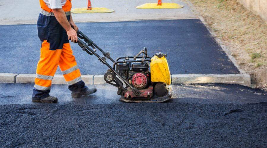Professional gutter cleaning in Parkman, OH